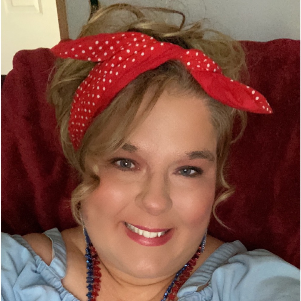 Meet your Posher, Tera